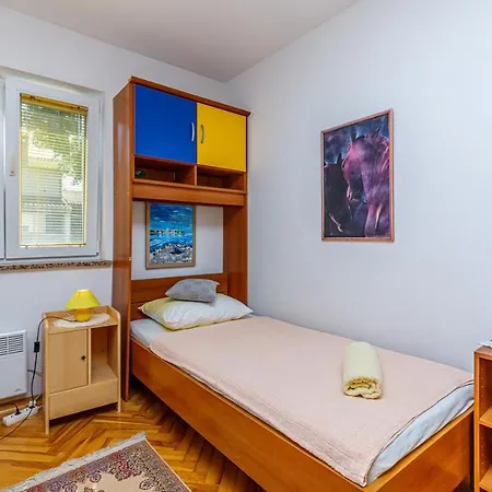 Apartment Fedora